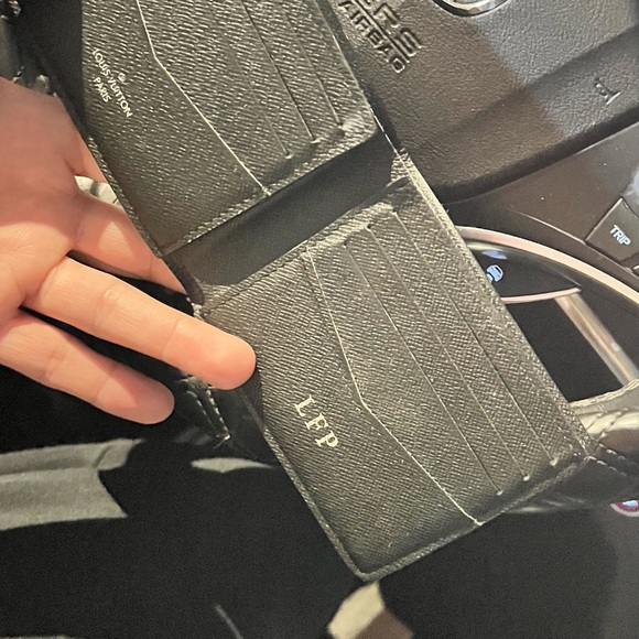 Louis Vuitton wallet - Picture 3 of 7
